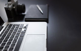 半岛·BOB官方网站：在海风中探寻品牌与生活方式